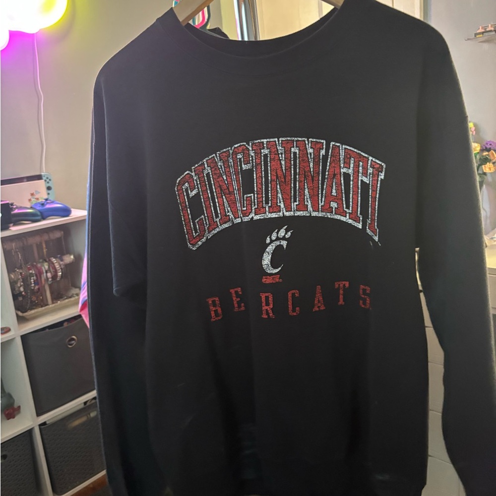 Champion Black Cincinnati Bearcats Sweater